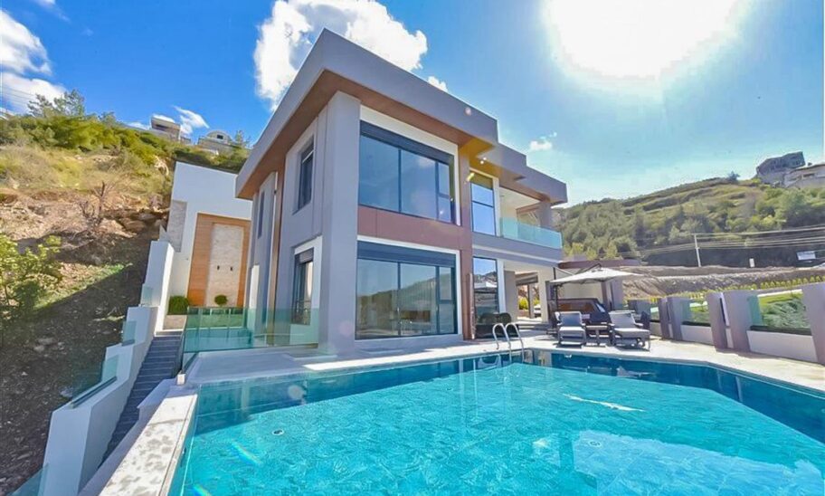 Luxuriöse 5-Zimmer-Triplex-Villa mit Meerblick zum Verkauf in Kargicak Alanya 12