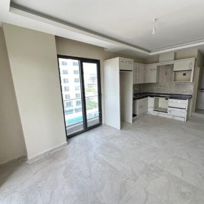 Neu gebaute 2-Zimmer-Wohnung zum Verkauf in Mahmutlar Alanya 3