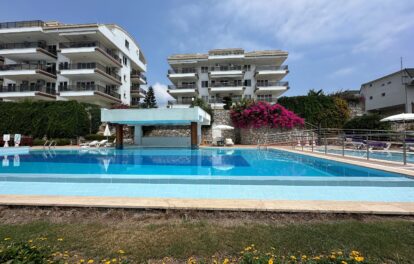 Gemeubileerd 3-kamerappartement met zeezicht te koop in Konakli Alanya 15