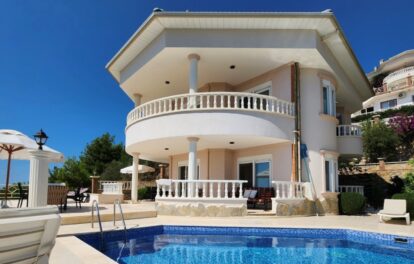 Möblierte 5-Zimmer-Villa mit Meerblick zum Verkauf in Bektas Alanya 14
