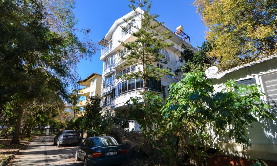 Suitable For Citizenship 10 Room Penthouse Duplex For Sale In Alanya 1