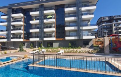 Tani 3-pokojowy apartament dwupoziomowy na sprzedaż w Oba Alanya 3