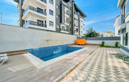 Duplex bon marché de 4 pièces à vendre à Oba Alanya 8