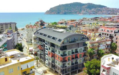 Dicht bij zee 3 kamer penthouse duplex te koop in Alanya 2