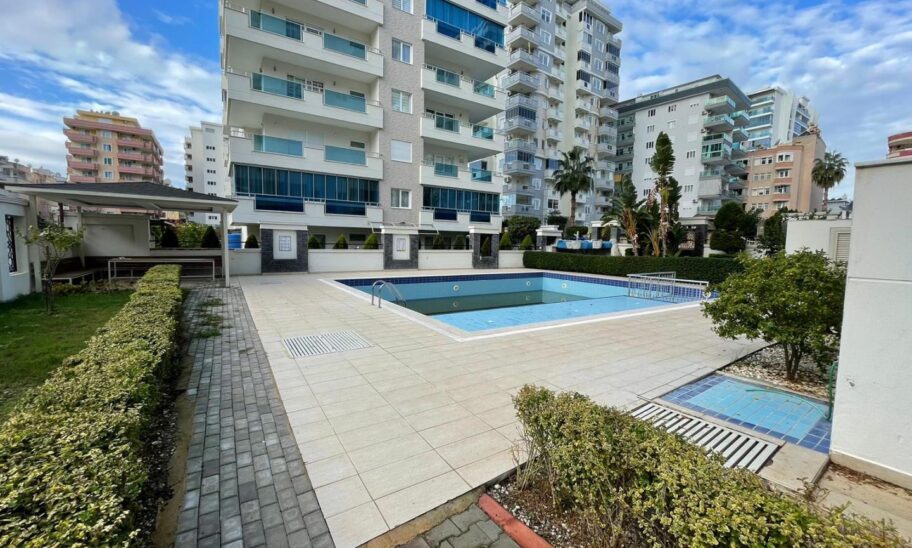 Cheap 3 Room Apartment For Sale In Mahmutlar Alanya 1