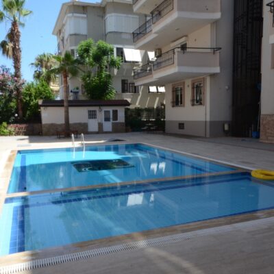 Billig 6-roms duplex til salgs i Oba Alanya 2