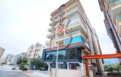 Goedkoop gemeubileerd 2 kamer appartement te koop in Mahmutlar Alanya 1