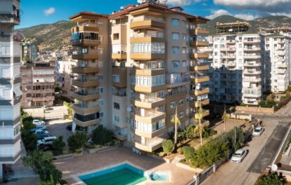 Gemeubileerd 3 kamer appartement te koop in Cleopatra Alanya 15