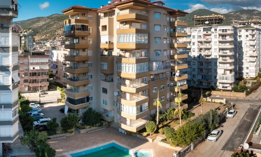 Furnished 3 Room Apartment For Sale In Cleopatra Alanya 15