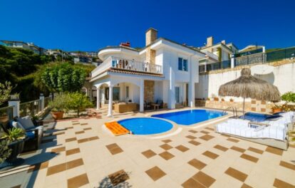 Furnished Luxury 5 Room Villa For Sale In Alanya 1