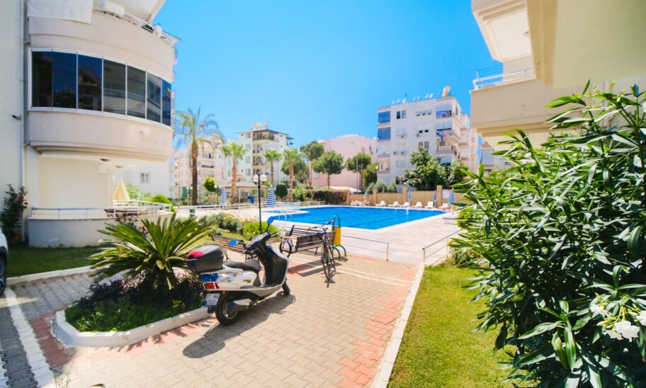 Sea View Furnished 3 Room Apartment For Sale In Cleopatra Alanya 2