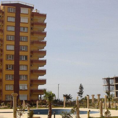 Beachfront Furnished 3 Room Apartment For Sale In Mahmutlar Alanya 2