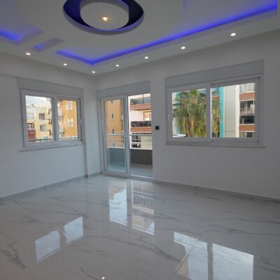 Goedkoop 3 kamer appartement te koop in Cleopatra Alanya 1