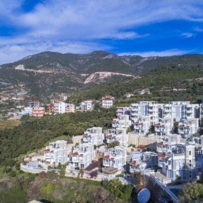 Goedkoop gemeubileerd 3 kamer appartement te koop in Cikcilli Alanya 1