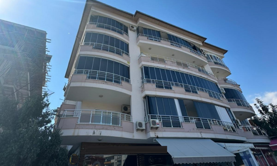 Goedkoop gemeubileerd 3 kamer appartement te koop in Oba Alanya 1