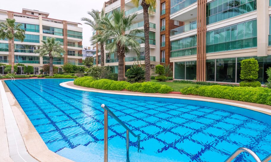 Volledig gemeubileerd 3-kamerappartement te koop in Oba Alanya 11