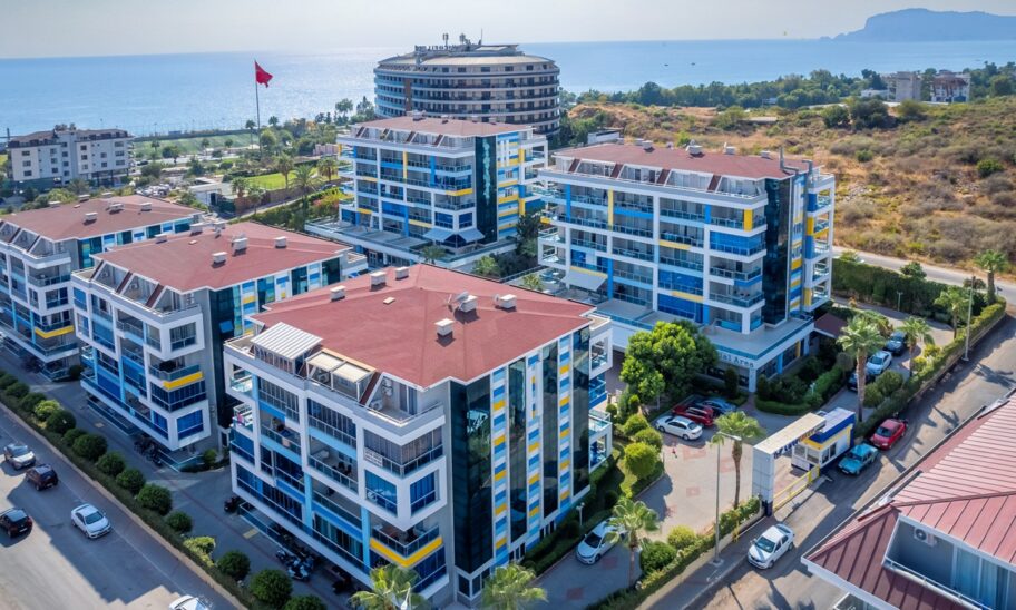 Volledig gemeubileerde 4-kamer duplex te koop in Kestel Alanya 4